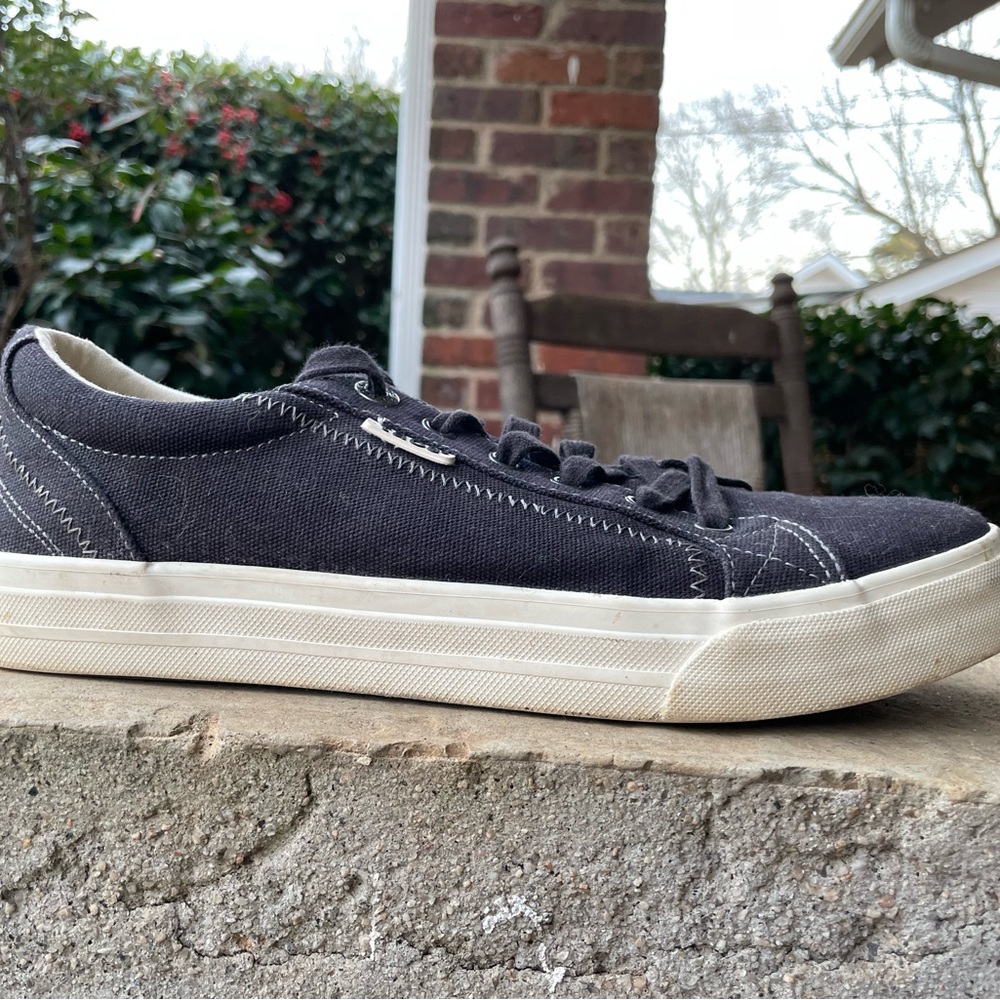 Taos Footwear Women’s Black Plimsouls - Picture 13 of 16